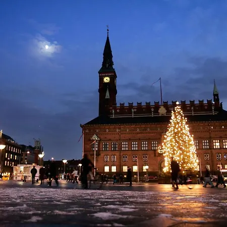 Cozy In Elegant Osterbro * Kopenhaga